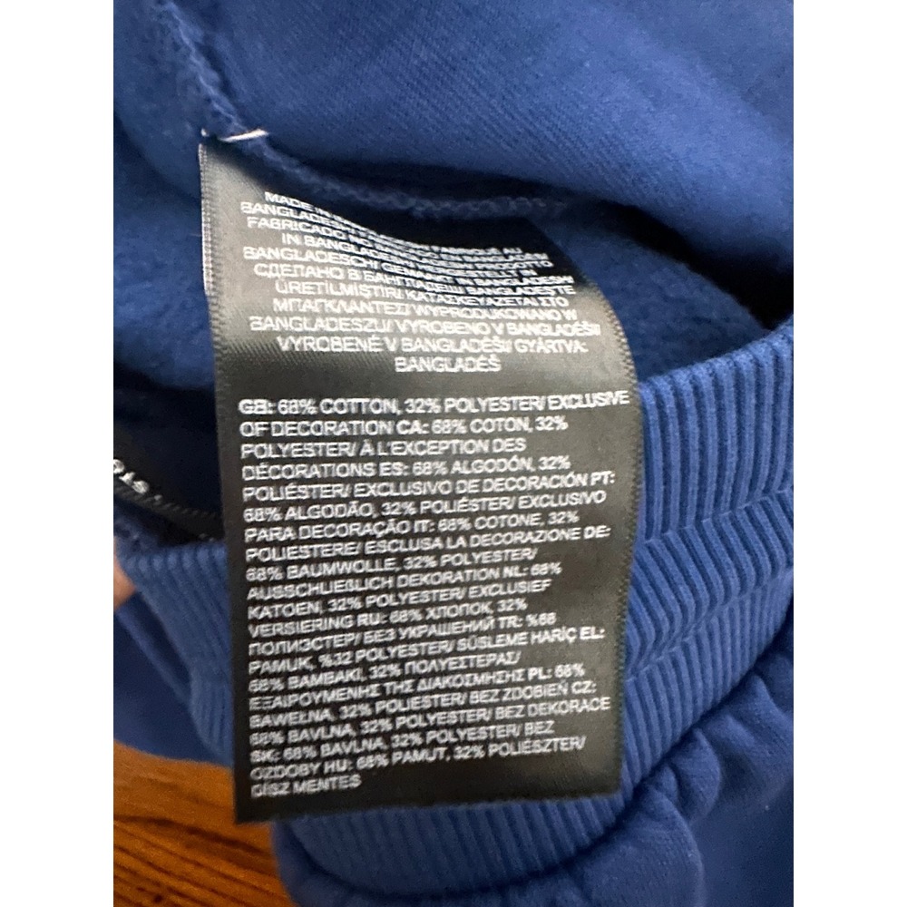 The North Face Men's Navy Athletic Shorts - Picture 8 of 8